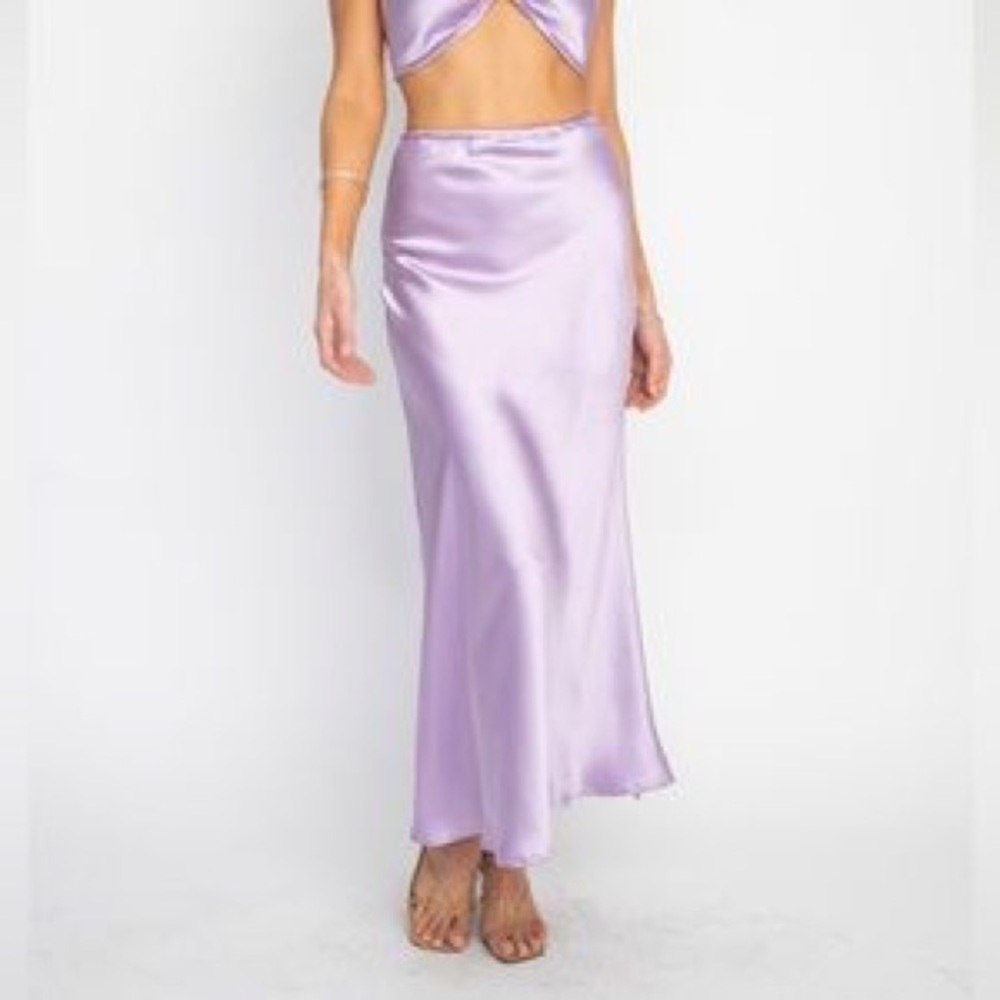 Resa - Isla slip skirt in Lavendar